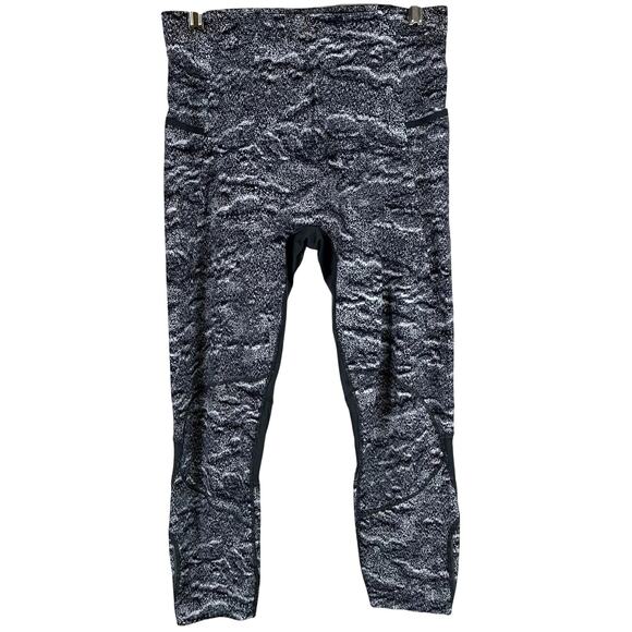 Lululemon Surge Tight 22" Men's Size Medium LM5A82S Excellent Used Condition - Picture 1 of 6